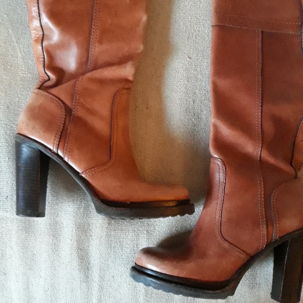 ❤  Tory Burch Tall leather Boots - WIDE calf